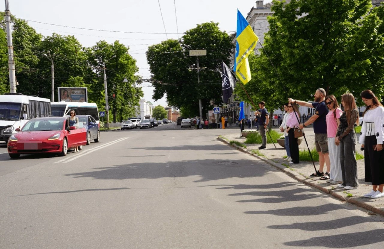 Культура пам’яті замість наказів: як Полтава вчиться зупинятися о дев'ятій ранку