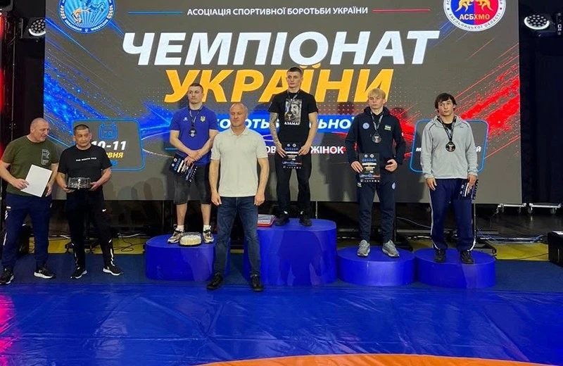 Чотири нагороди борців Полтавщини: результати виступу на Чемпіонаті України