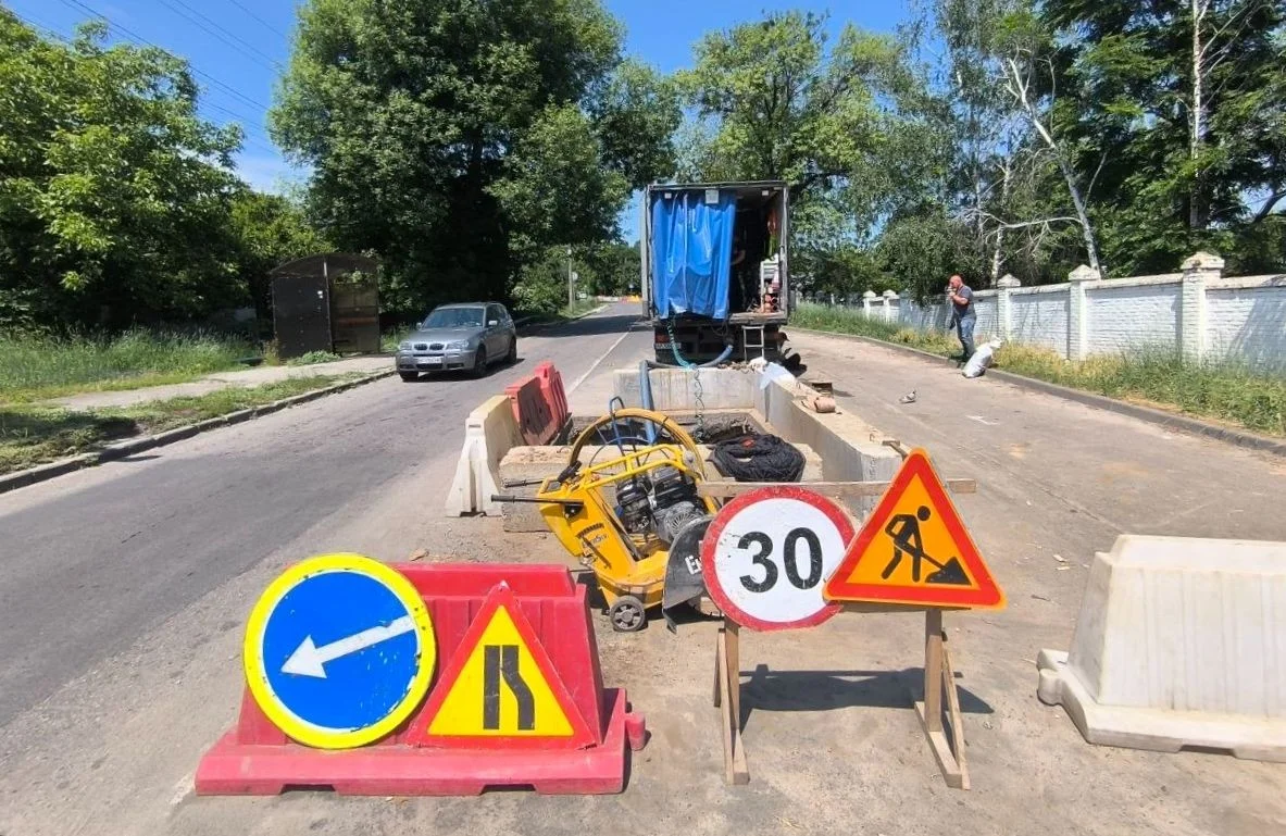 Ремонт колектора у Полтаві: як метод санації рятує дорогу на вулиці Панянка